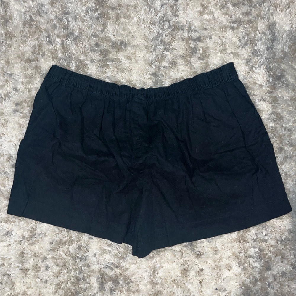 Linen shorts
